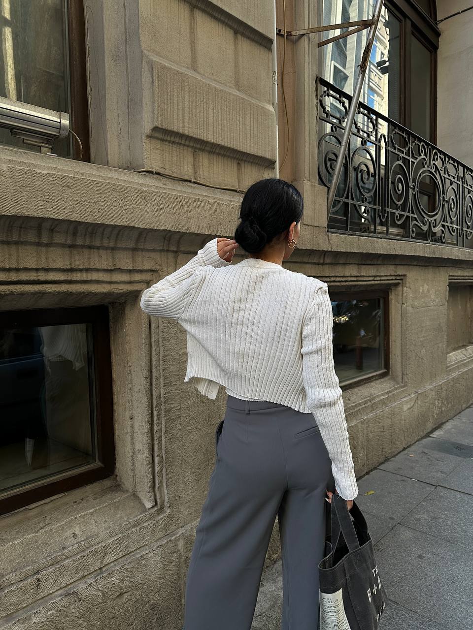 The Ribbed Knit Cardigan & Crop Top Set – 1142