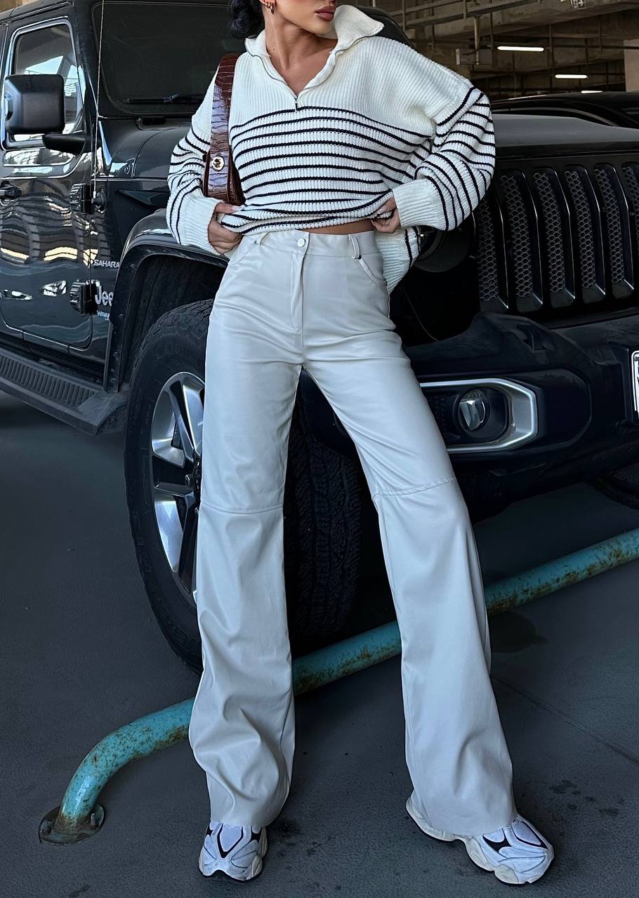 The Luxe High-Waist Wide-Leg Pants  –  1140