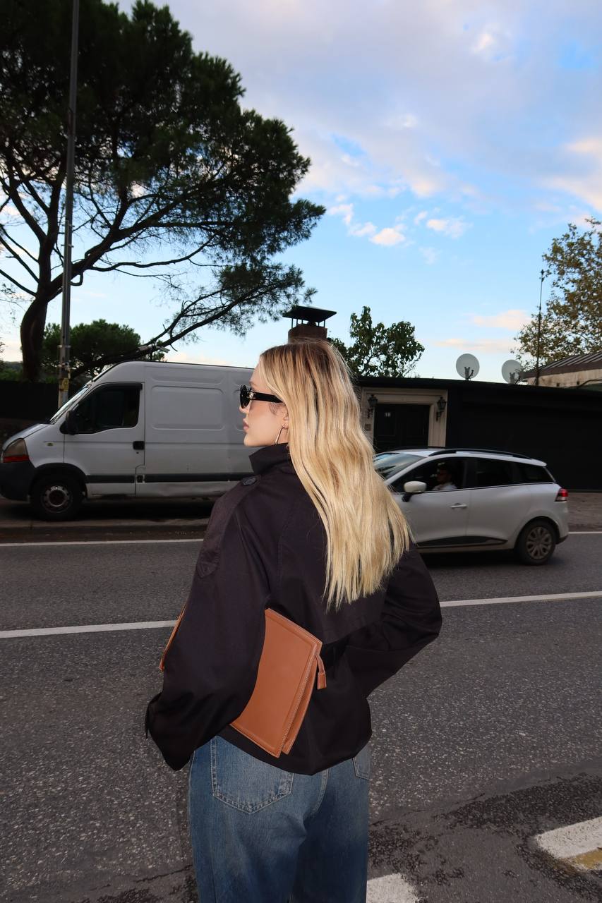 High-Collar City Trench – Short Belted Edition – 1254