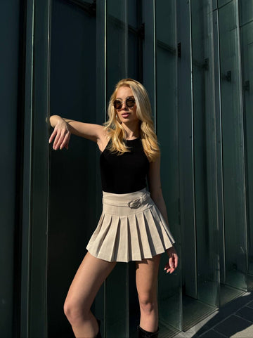 The Pleated Belted Mini Skirt – 1138