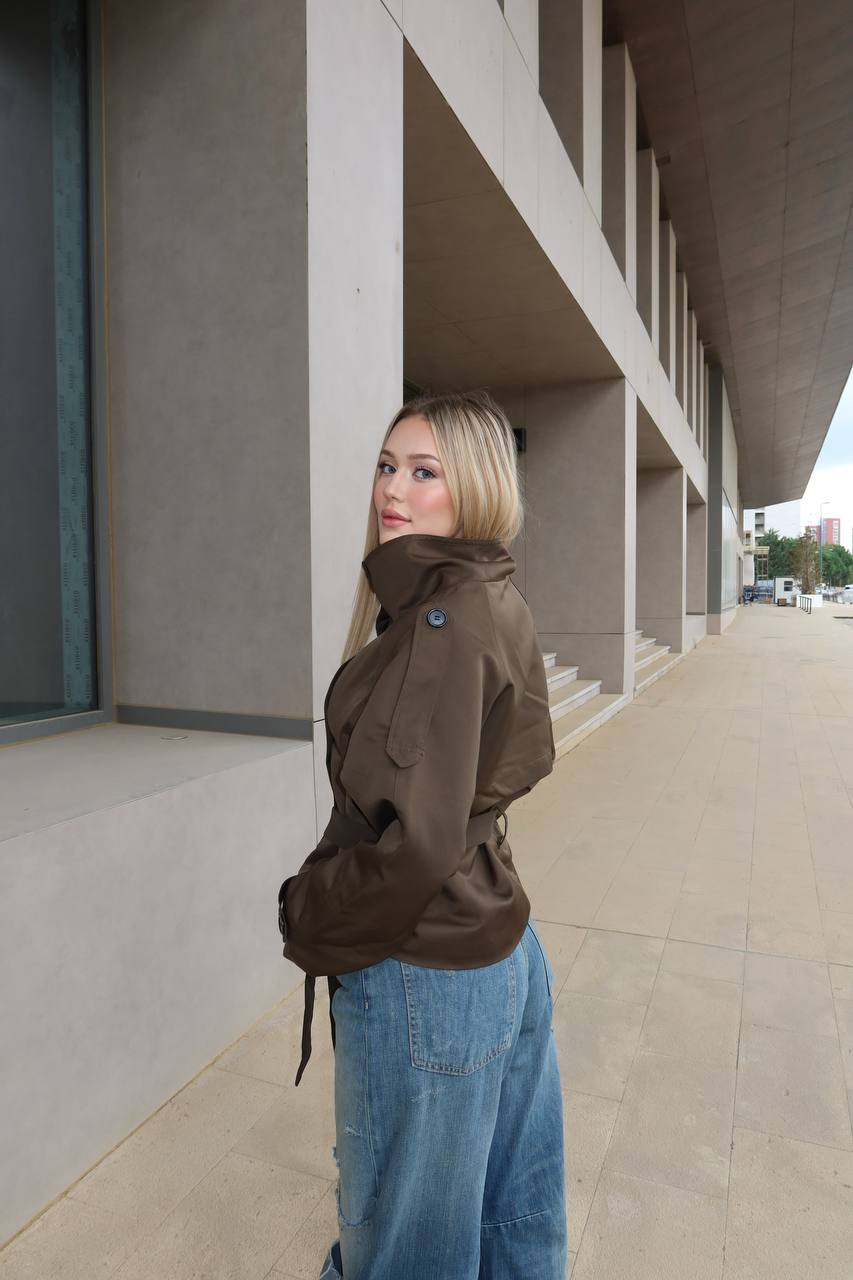 High-Collar City Trench – Short Belted Edition – 1254