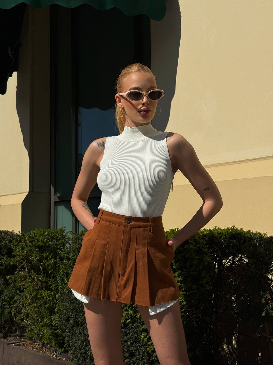 The Pleated High-Waist Skirt – 1126