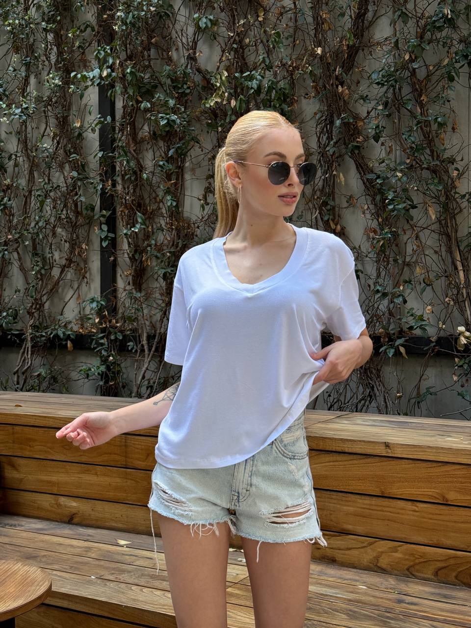 The Classic Comfort V-Neck Tee –1123