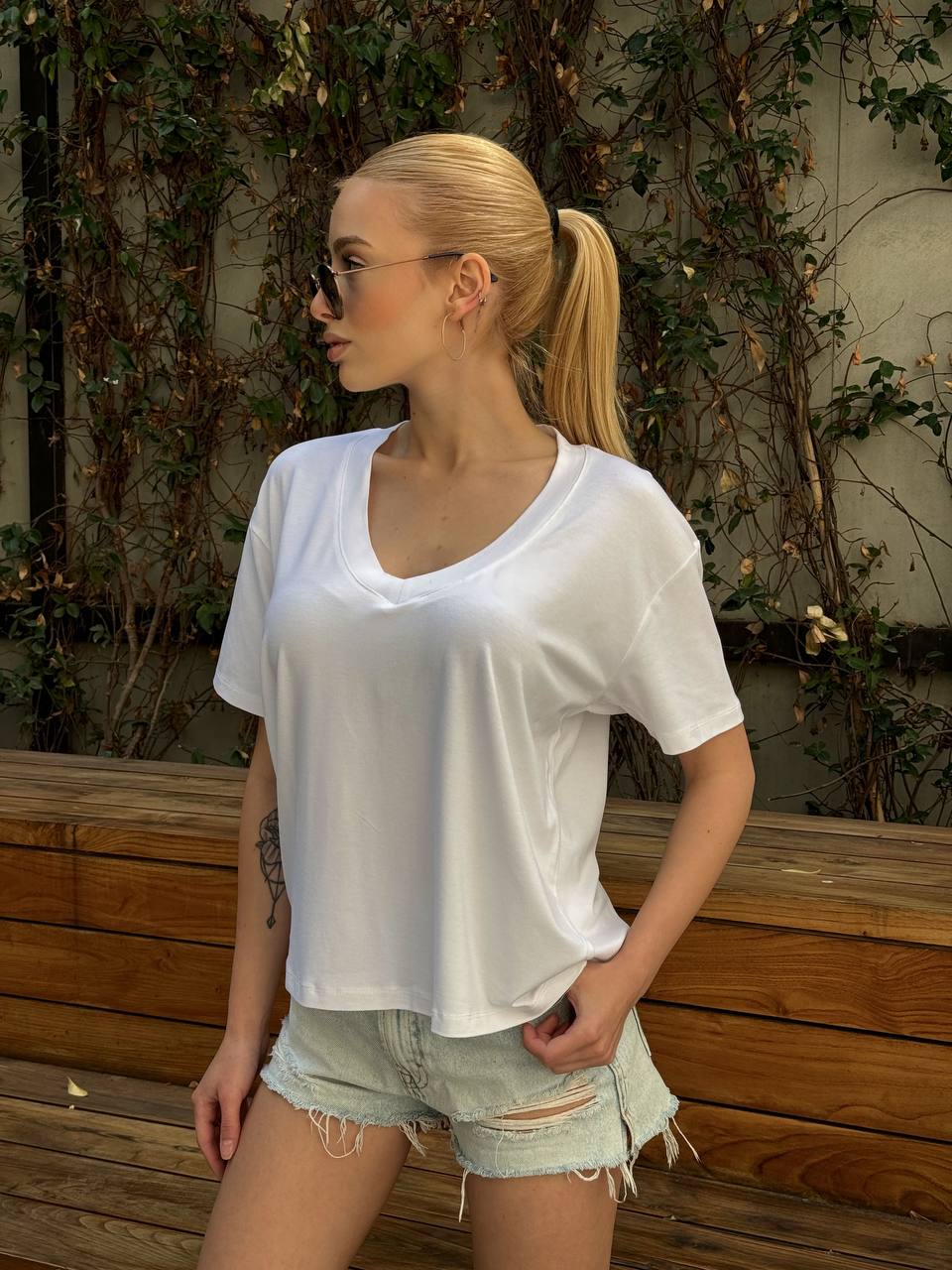 The Classic Comfort V-Neck Tee –1123